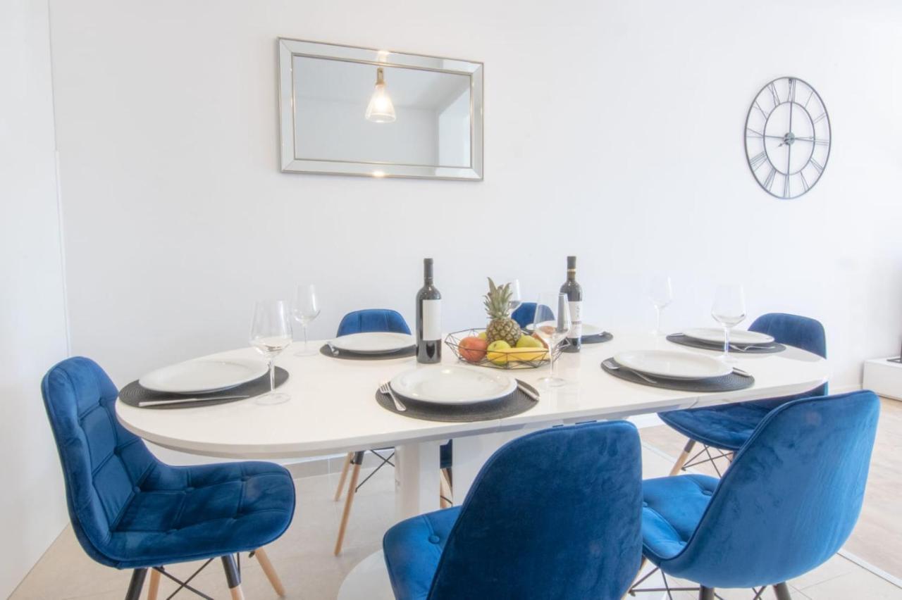 Apartment Cvita Free Beach Parking มาคาร์สกา ภายนอก รูปภาพ